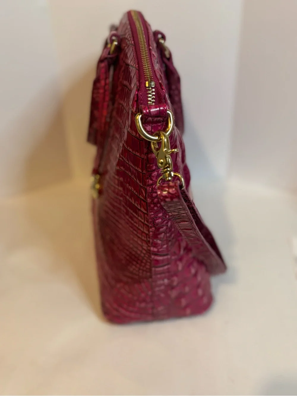 NWOT Brahmin Large Druxbury Potion Melbourne Croc-Embossed Satchel with Gold